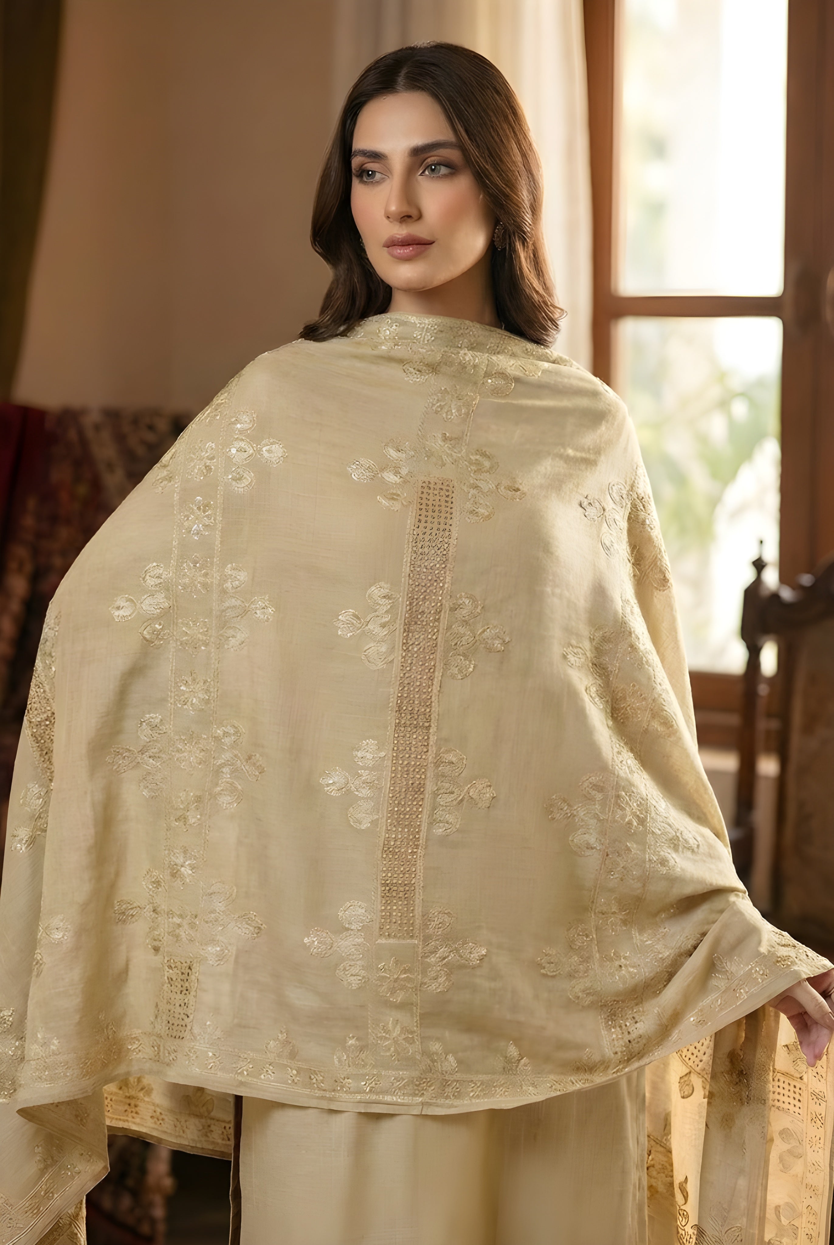 Bana Dora Embroidery Shawl for Ladies