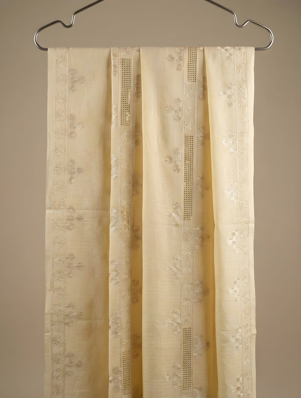 Bana Dora Embroidery Shawl for Ladies