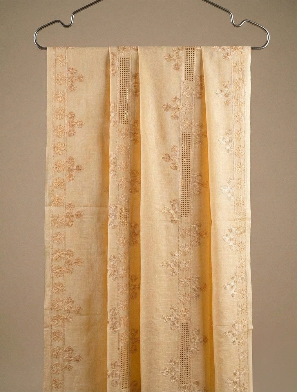 Bana Dora Embroidery Shawl for Ladies